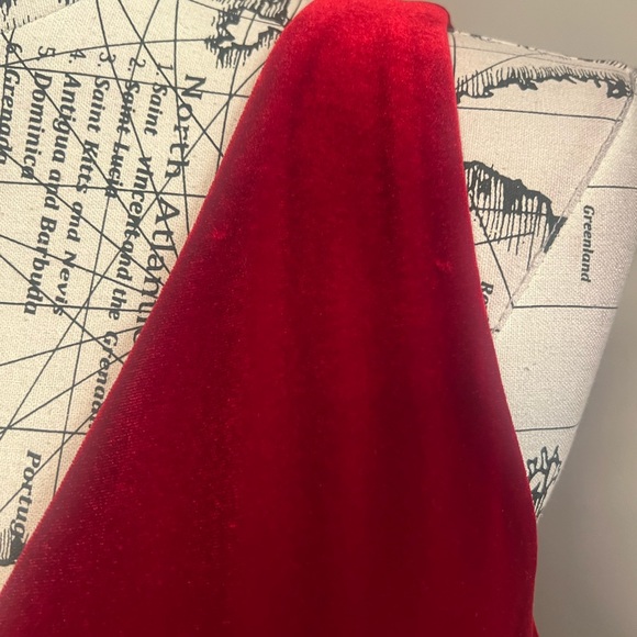 AGB Red Sleeveless Velvetlike Dress - Picture 4 of 11
